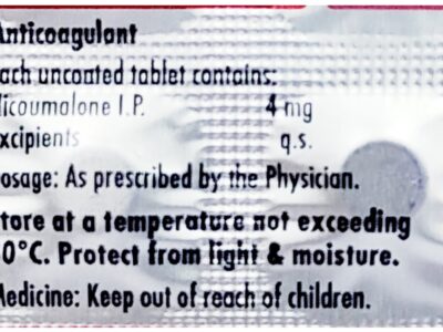 Acitrom 4mg Tablet pack side view