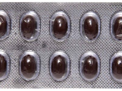 Isoin 20mg Capsule pack side view